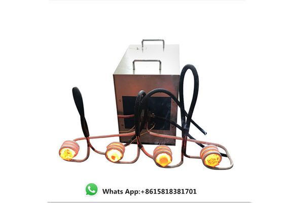 80KHZ 너트 볼트 노 기계 7.6L/Min을 가열시키는 35KW 도입